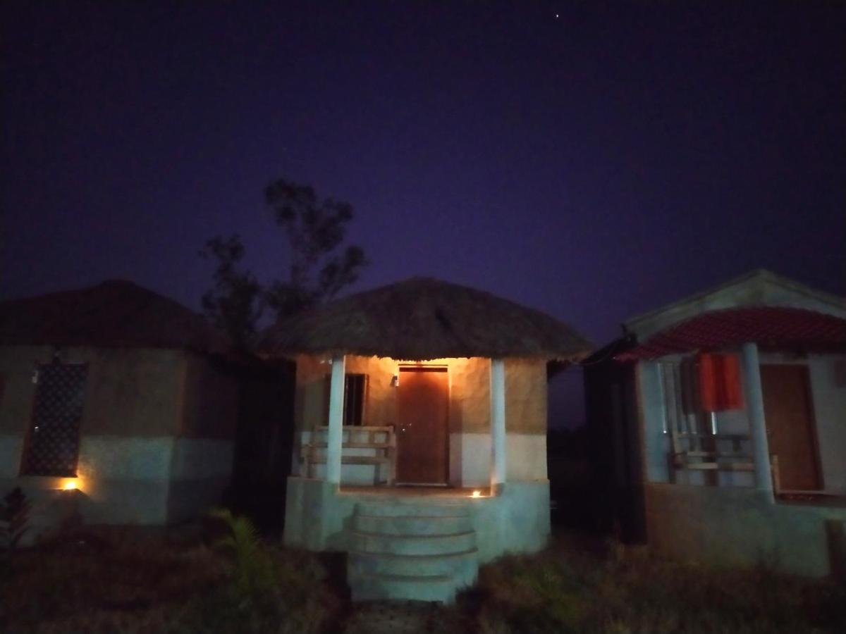 Sundarban Jungle Mahal Resort Gosāba Exterior photo