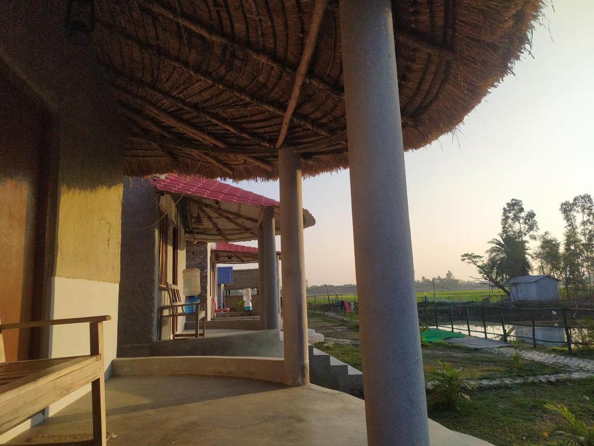 Sundarban Jungle Mahal Resort Gosāba Exterior photo
