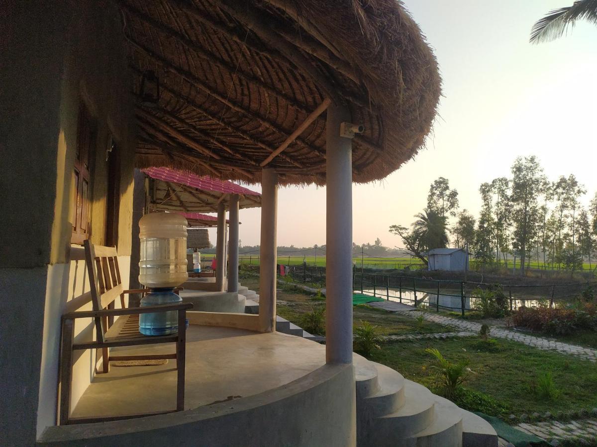 Sundarban Jungle Mahal Resort Gosāba Exterior photo