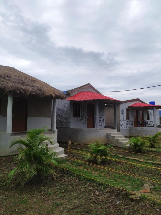 Sundarban Jungle Mahal Resort Gosāba Exterior photo
