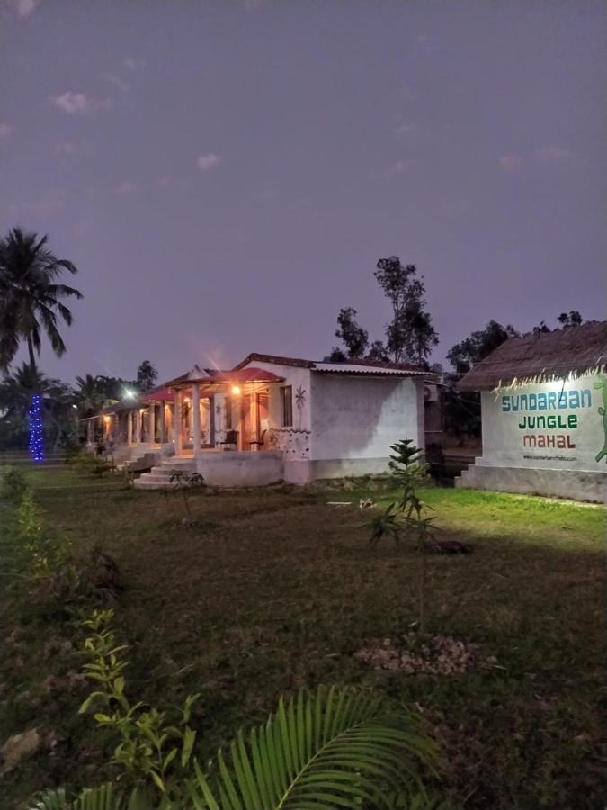 Sundarban Jungle Mahal Resort Gosāba Exterior photo